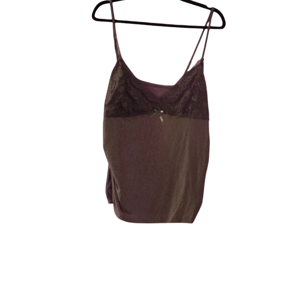 Nee rudged on sides olive green tank top - Picture 1 of 3
